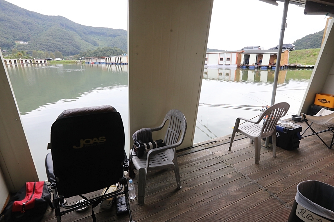 104.JPG
