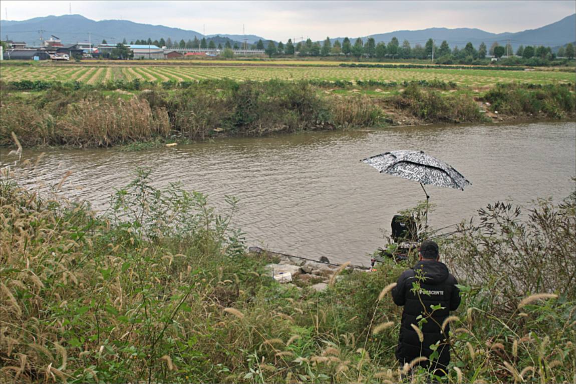 10������ �鼮������0220.JPG