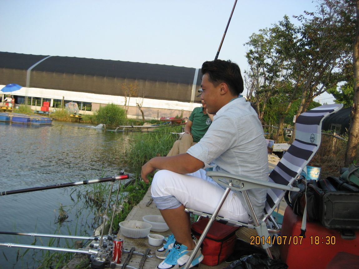 004.JPG