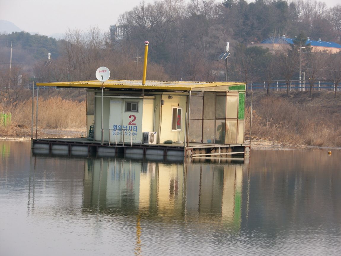 SH109858.JPG
