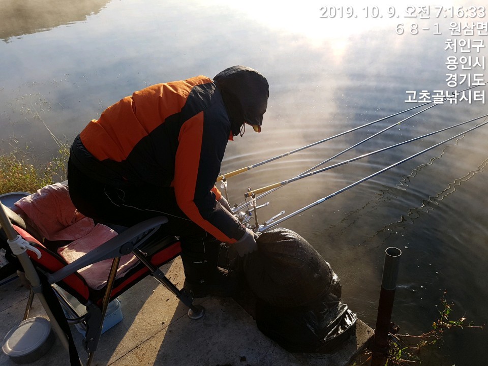 1570577643768-16.jpg