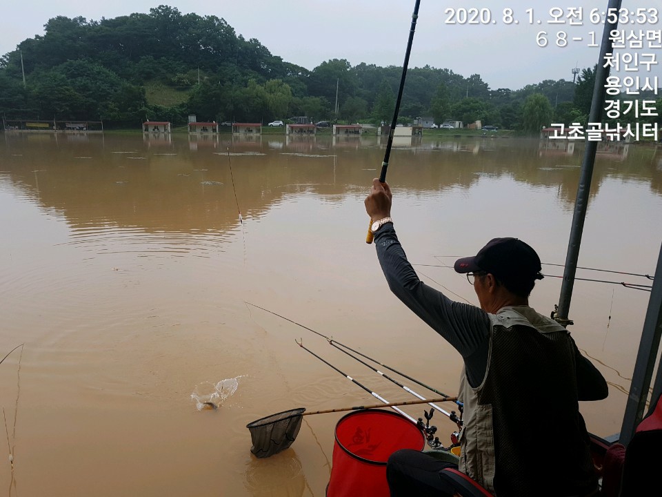 1596241715753-21.jpg