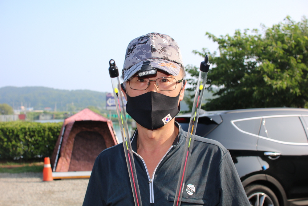 내동지 유료낚시터 > *** 매일 4짜 풍년 *** : 낚시사랑