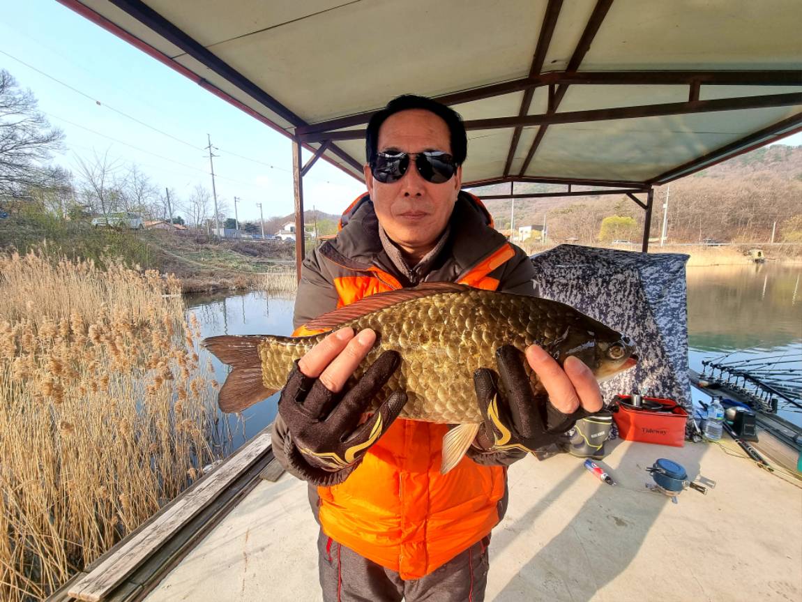 KakaoTalk_20220410_105902691_20.jpg