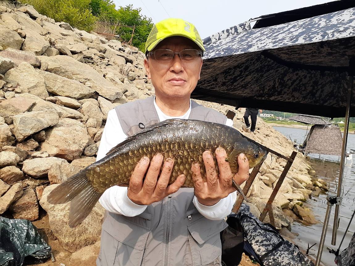 KakaoTalk_20220605_090446446_01.jpg