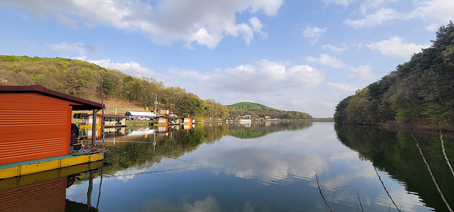 가깝고 물 좋고 경치 좋은 곳~~!!-용인삼인낚시터-