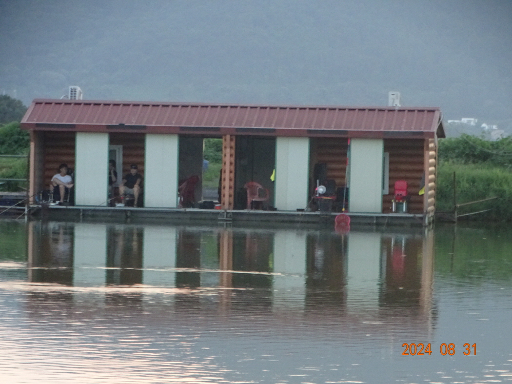 DSC05921.JPG