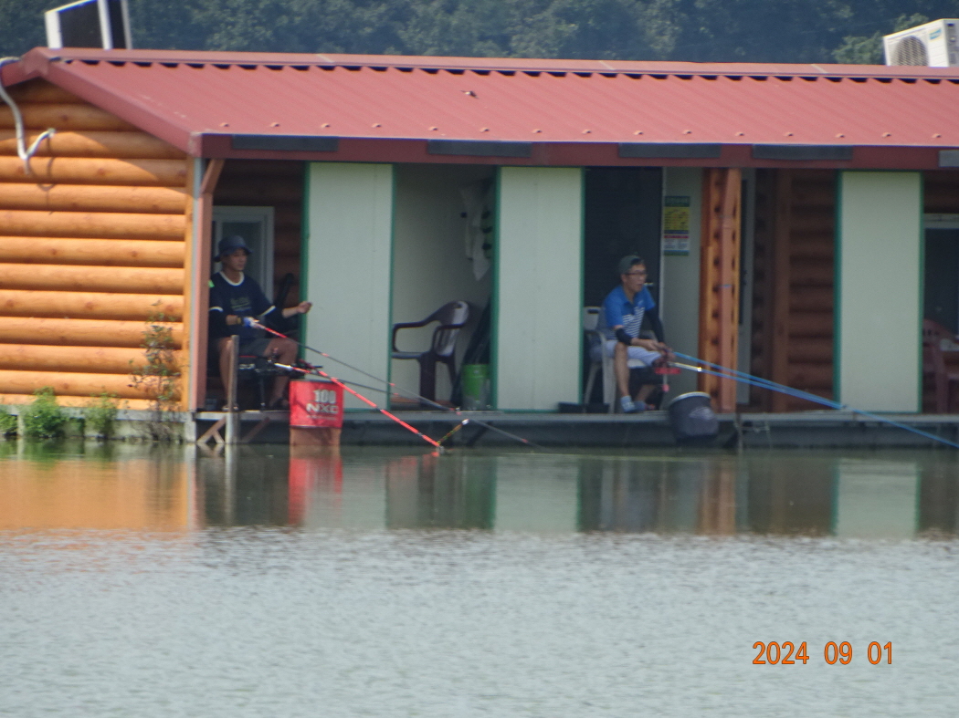DSC05948.JPG