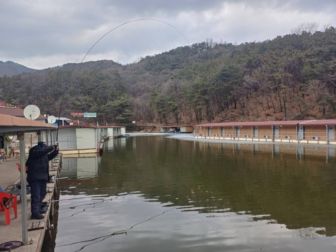 KakaoTalk_20250225_143240014_03.jpg