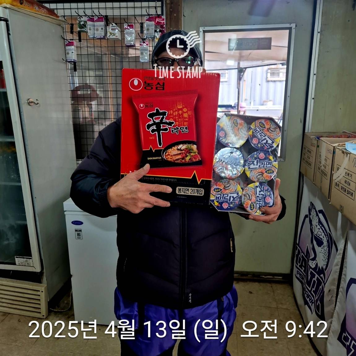 12801744786579324.jpg