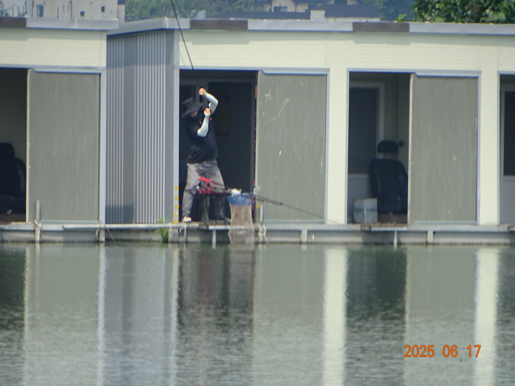 DSC03505.JPG