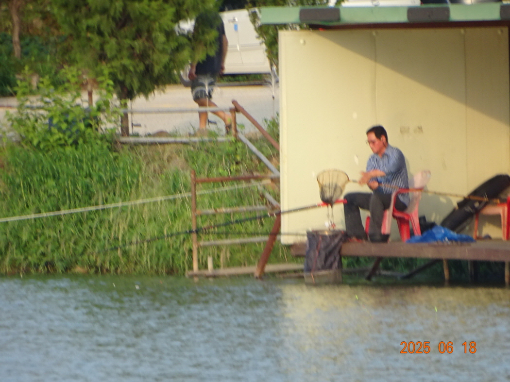 DSC03566.JPG
