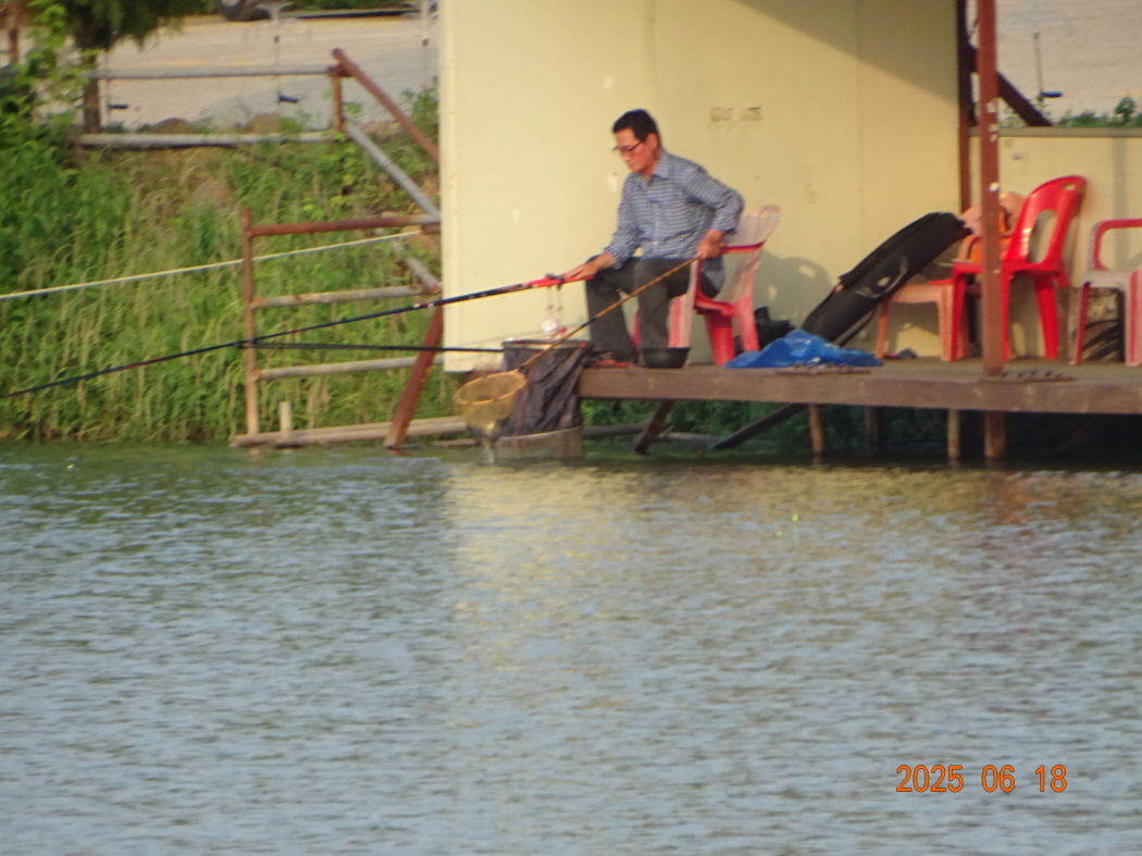DSC03565.JPG