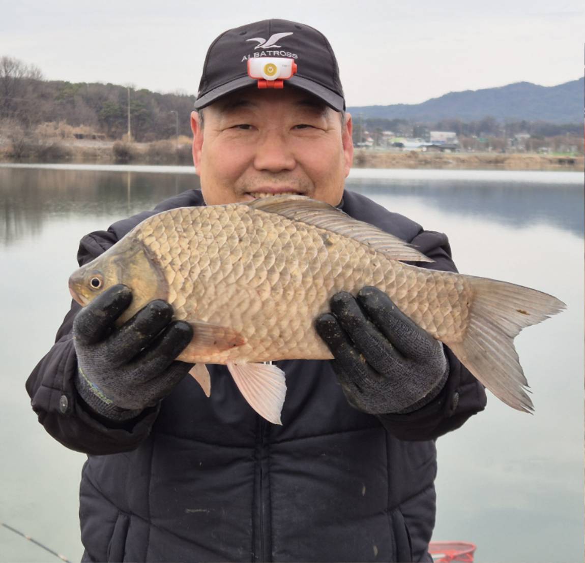 주말 4짜에 마릿수 조황 성호낚시터 이천.