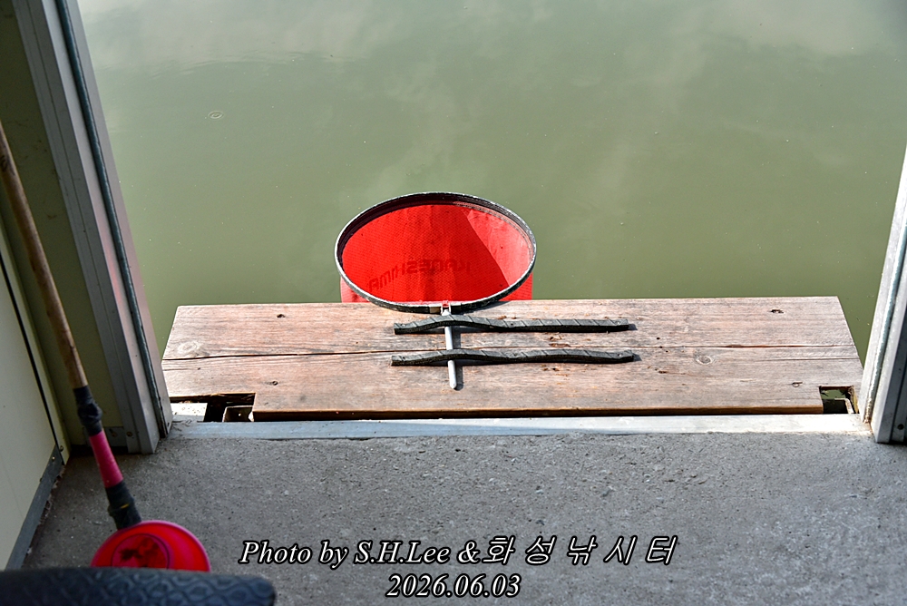 LEE_4854.JPG