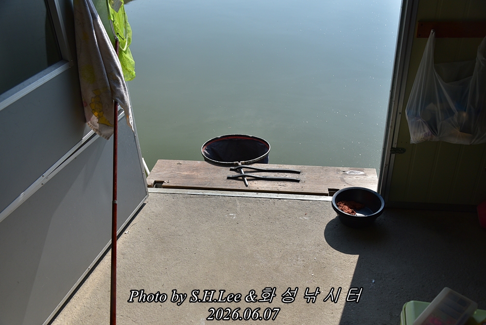 LEE_5074.JPG