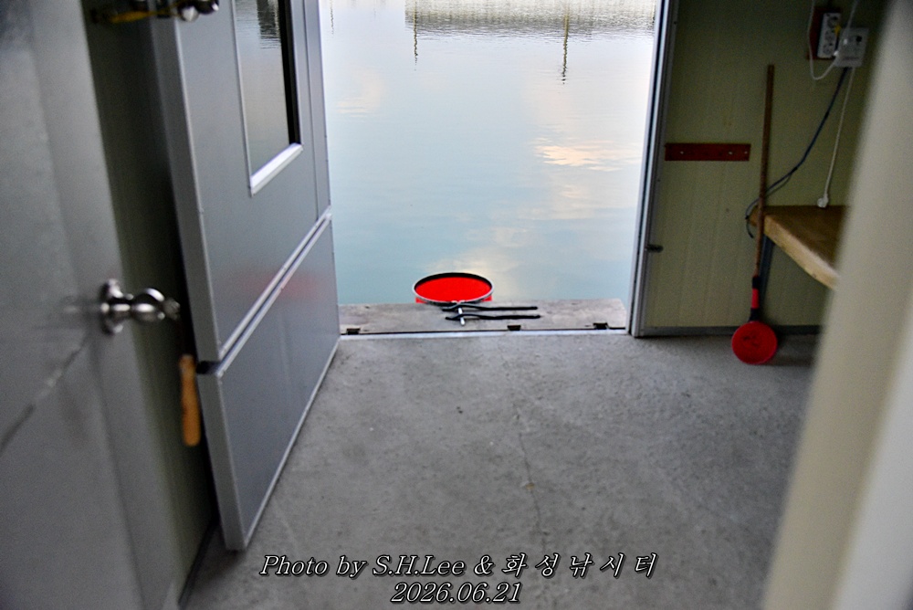 LEE_5365.JPG