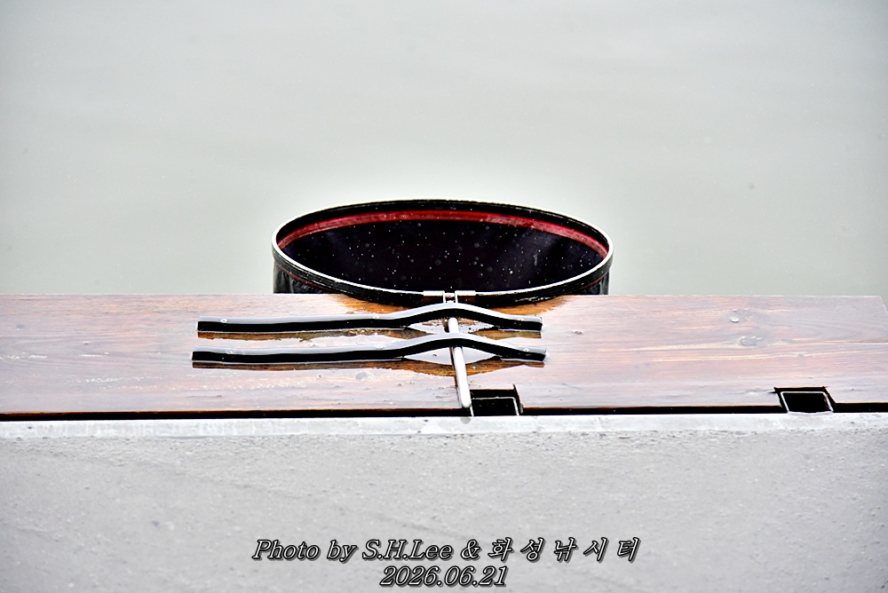 LEE_5400.JPG