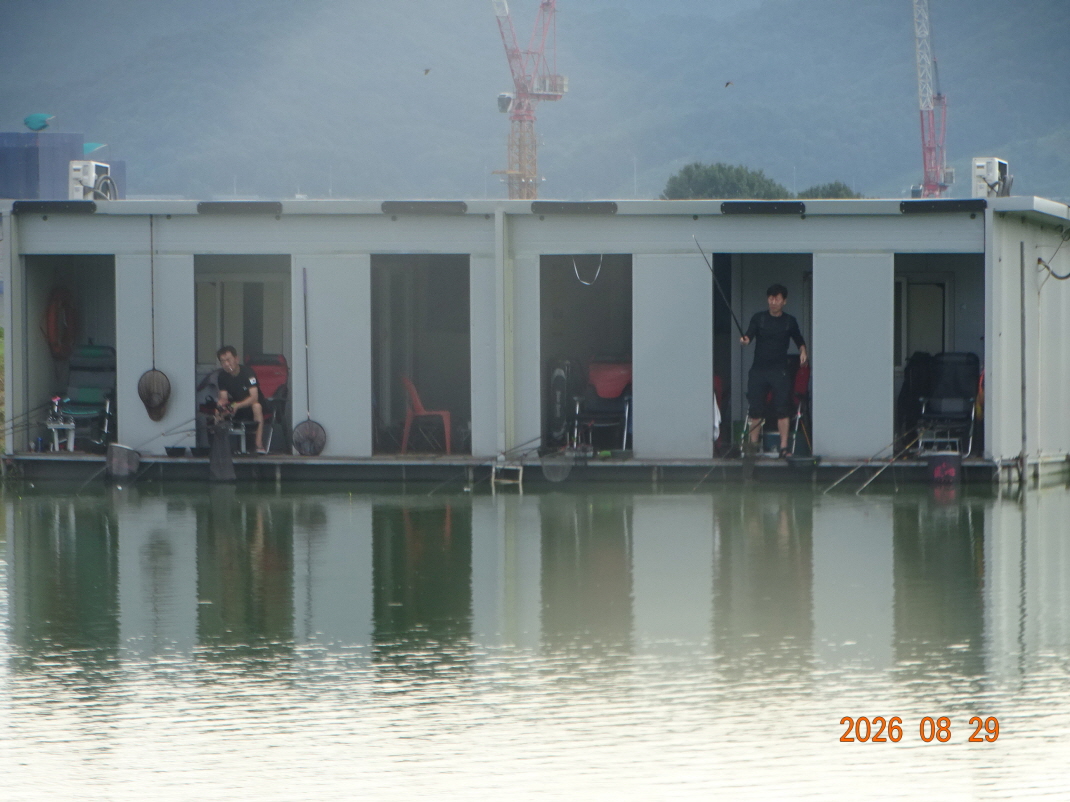 DSC08065.JPG
