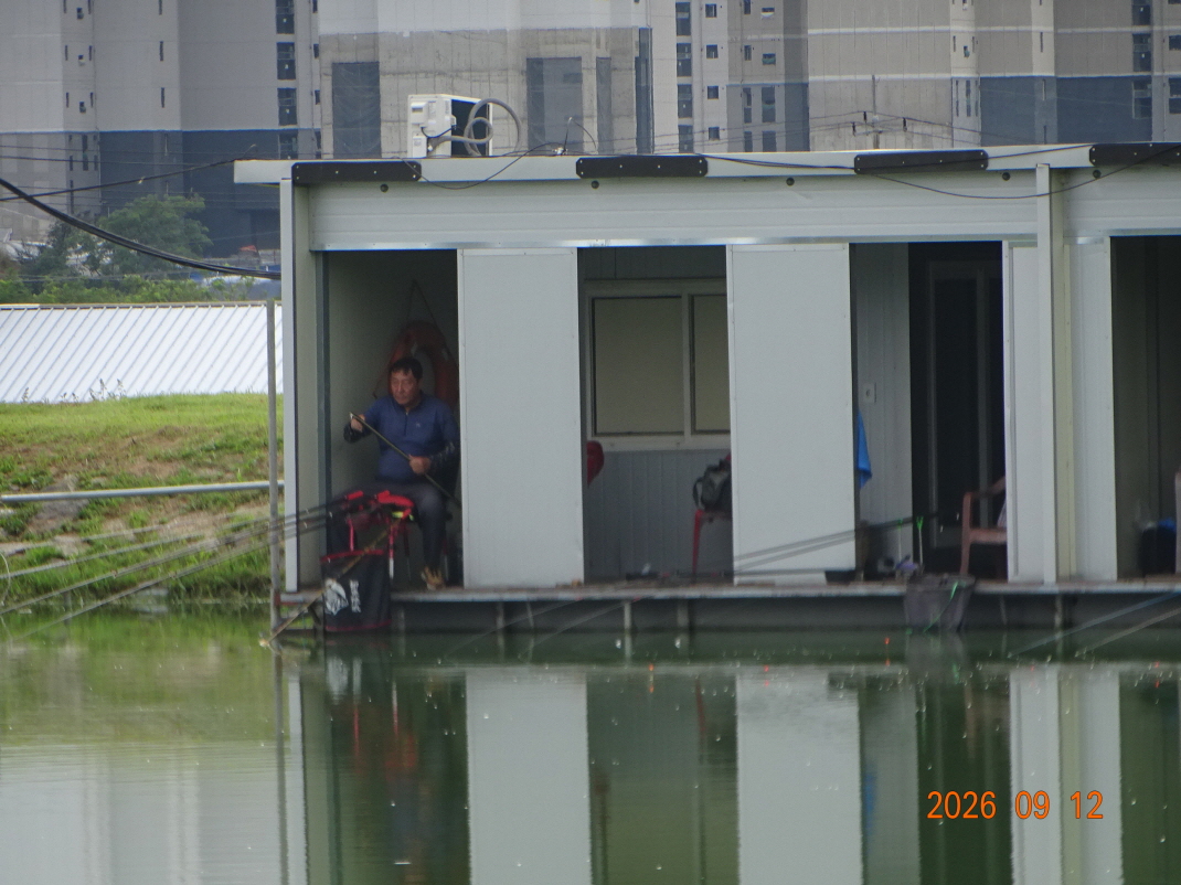DSC08560.JPG