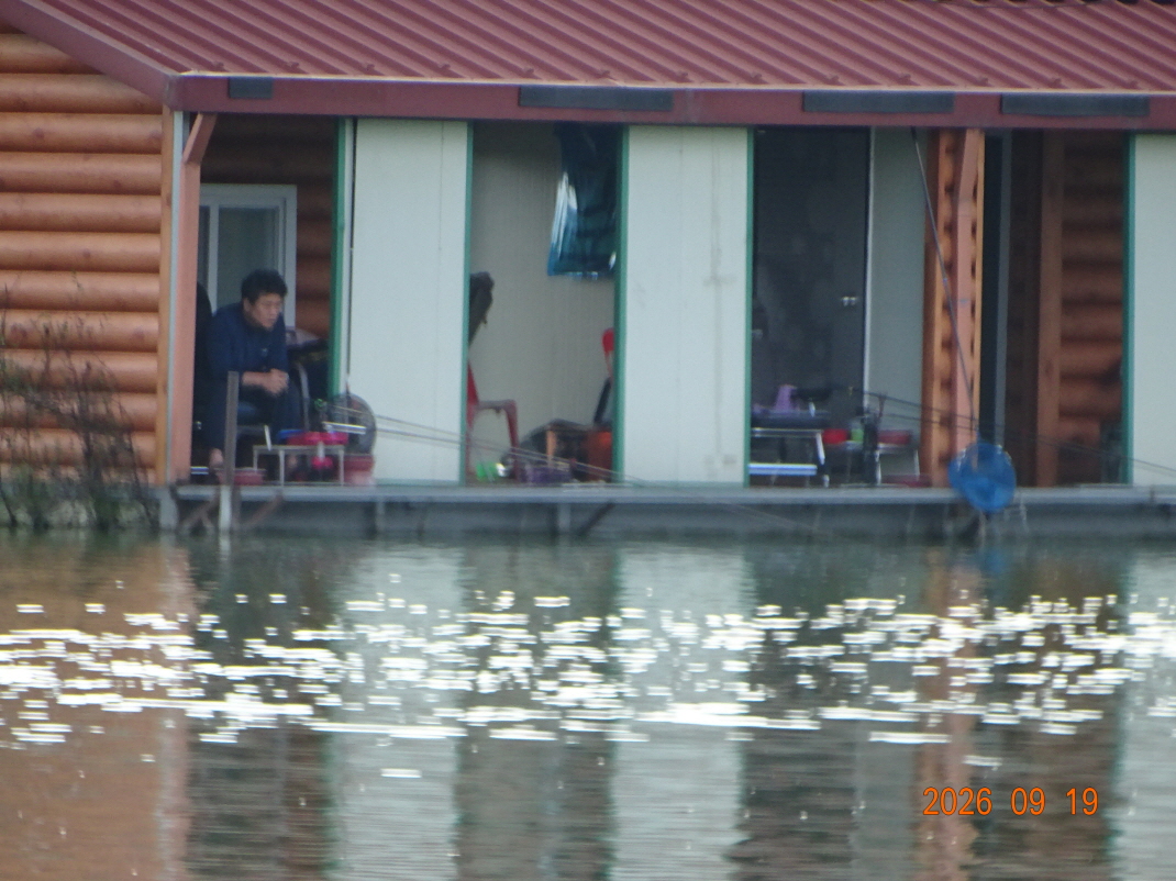DSC08837.JPG