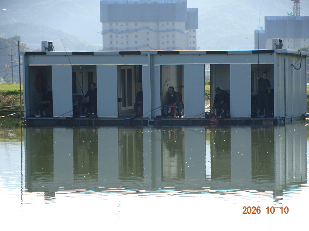 DSC09805.JPG