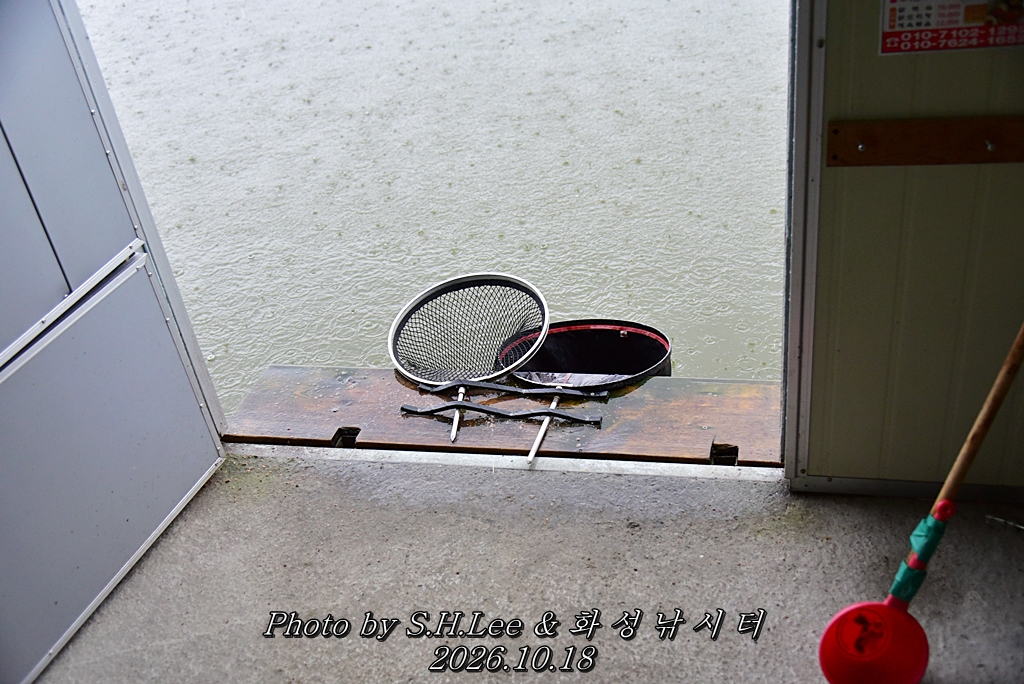 LEE_7181.JPG