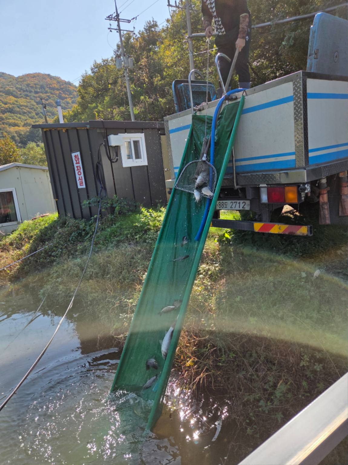 KakaoTalk_20261027_232832124_06.jpg