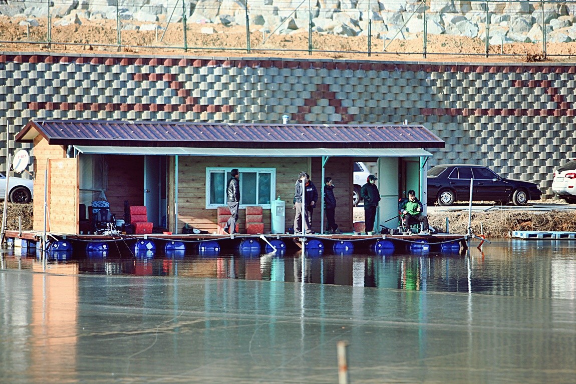  032.jpg