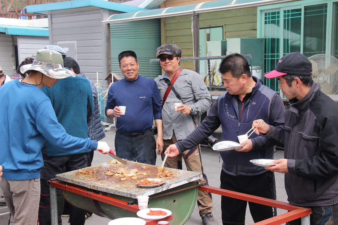 중증환자 > 허프로 조황정보 동교낚시터 터진다 : 낚시사랑