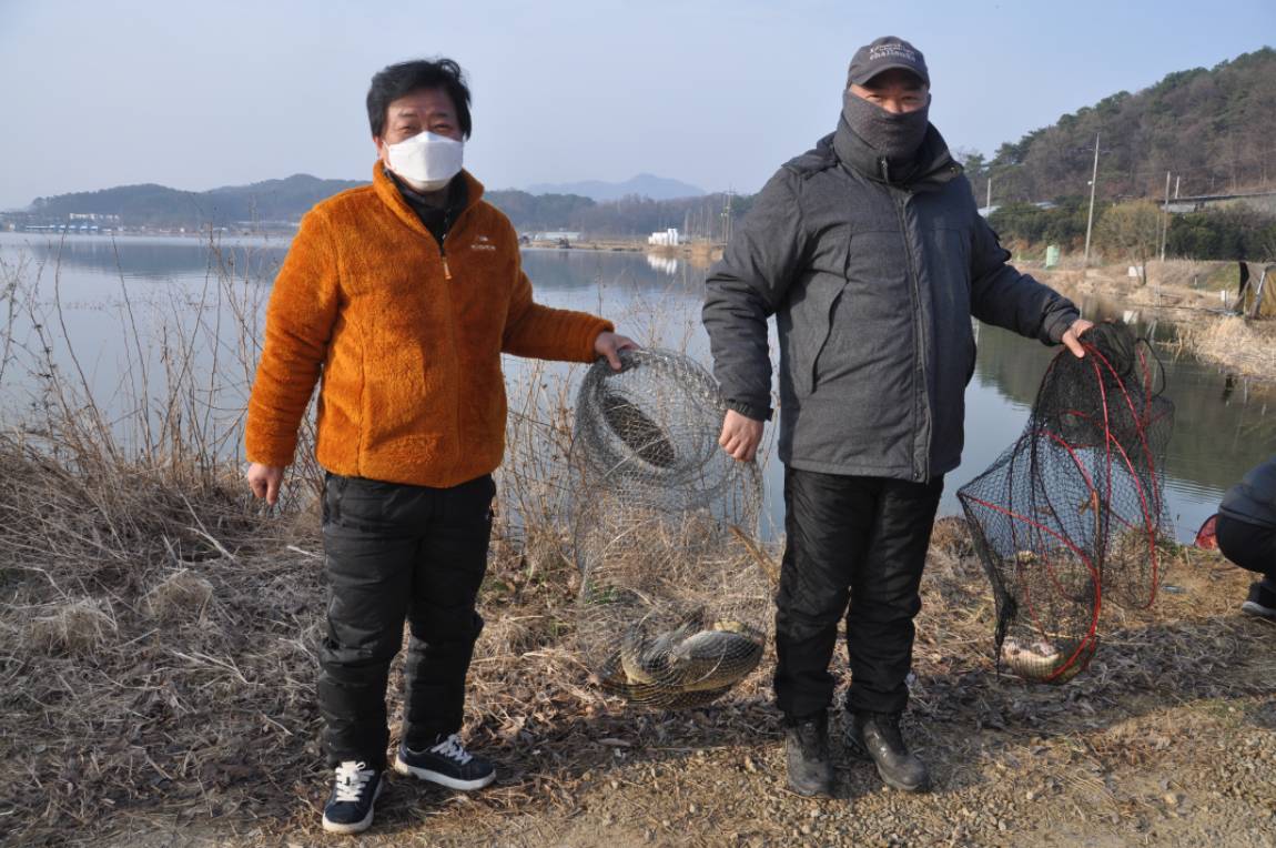 ��Ȳ�������ִ� ������ȸ���� ������ȸ��.JPG