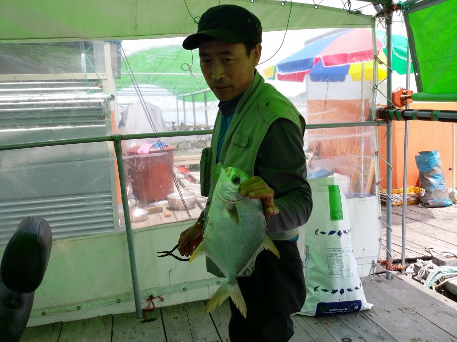 û 073.jpg