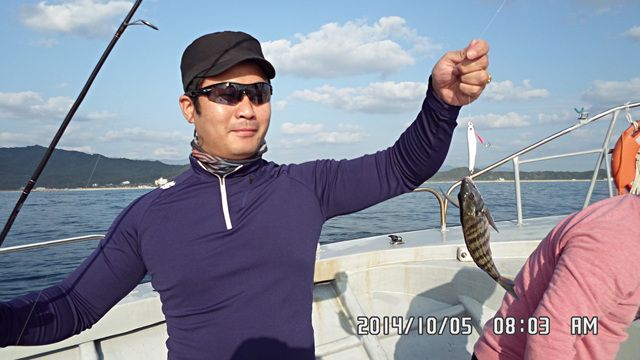 010.jpg