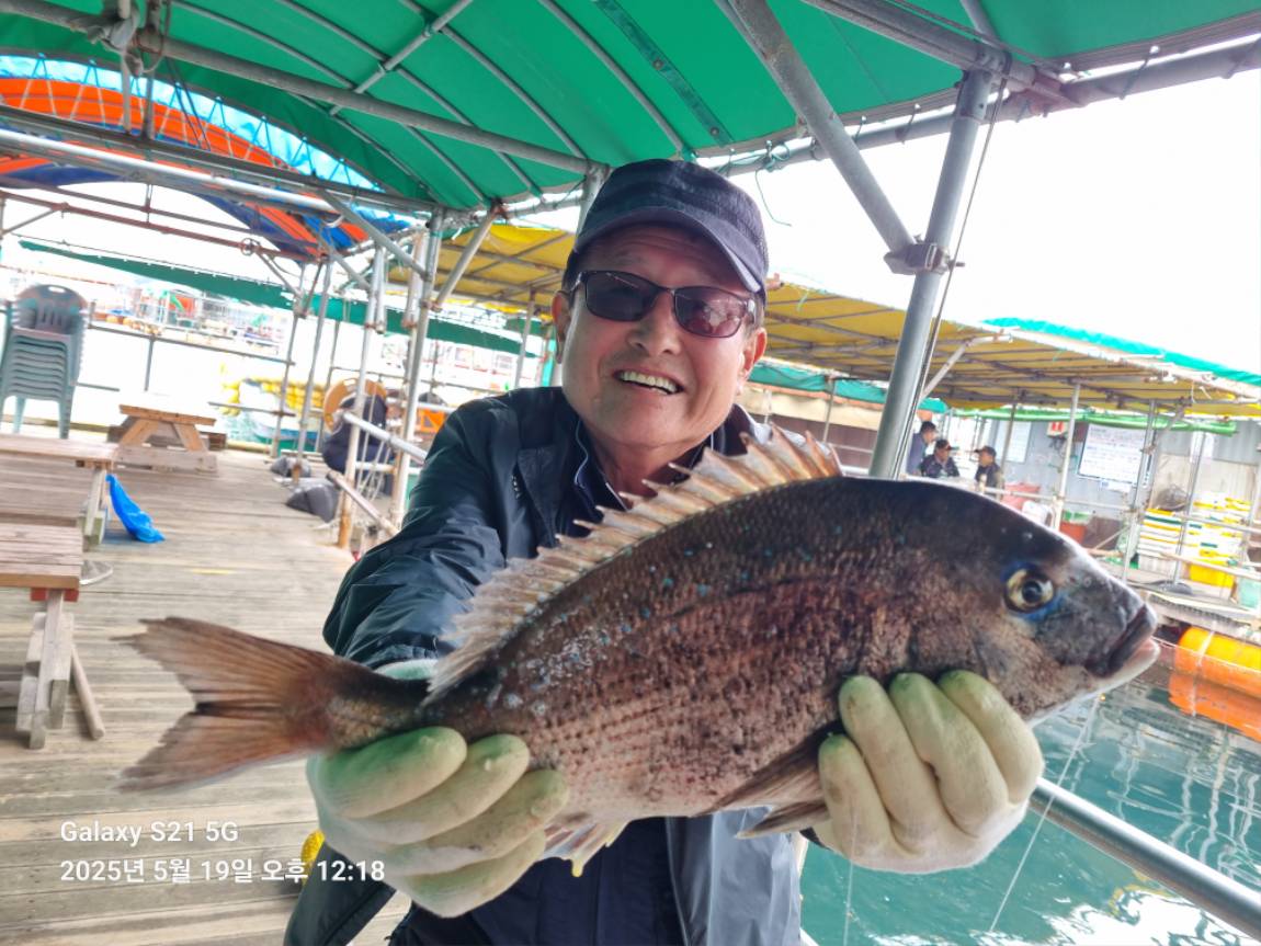KakaoTalk_20250519_181549044_06.jpg