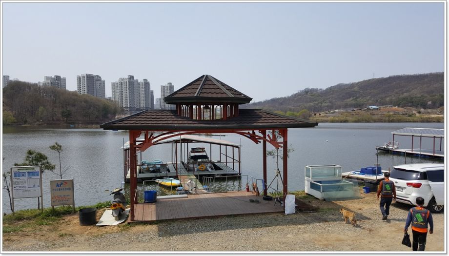 어신 > 손바닥에 물집잡히고 어깨까지 무리가 ..아산 월랑낚시터 대박 : 낚시사랑